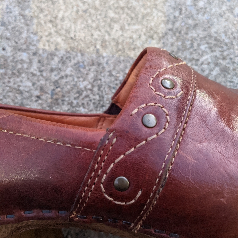 Women's Dansko Brown Studded Heels Size 11/41 - Picture 4 of 7